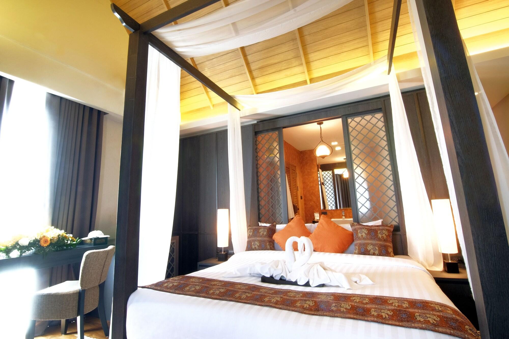 Tapae Gate Villa Chiang Mai Exterior photo