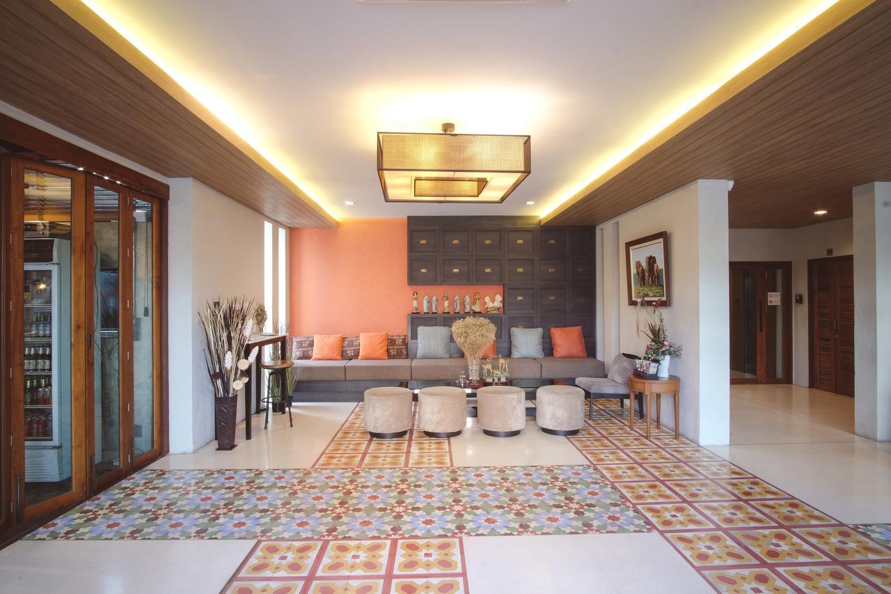 Tapae Gate Villa Chiang Mai Exterior photo