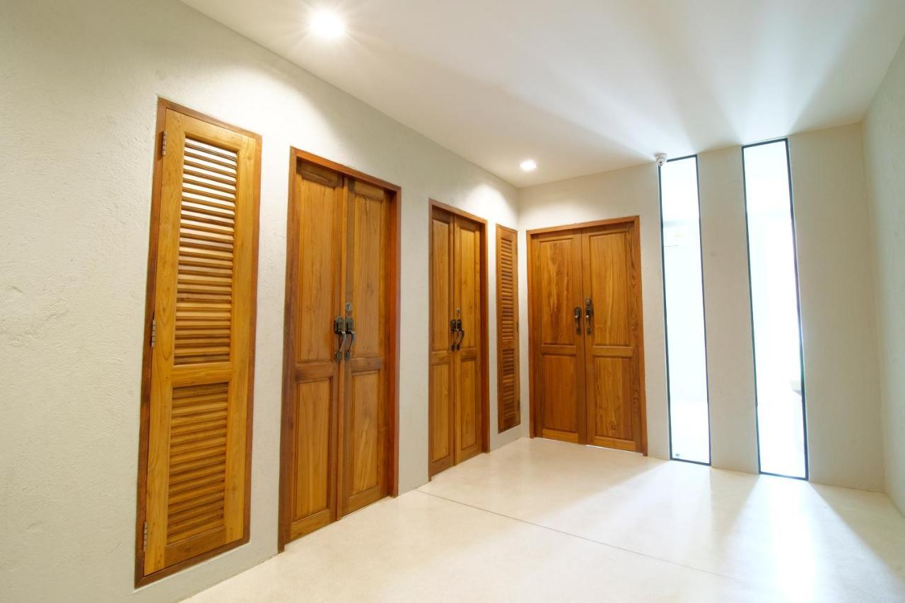 Tapae Gate Villa Chiang Mai Exterior photo